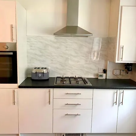 Durham House - Fantastic Location And Great Price In Holiday home *