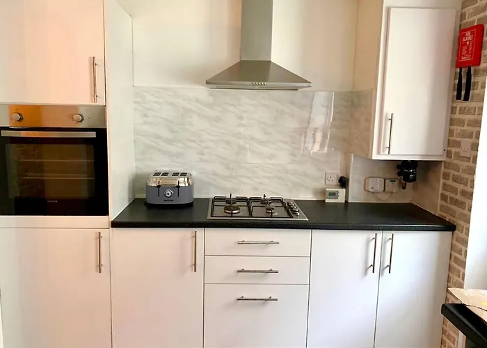 Durham House - Fantastic Location And Great Price In Holiday home *