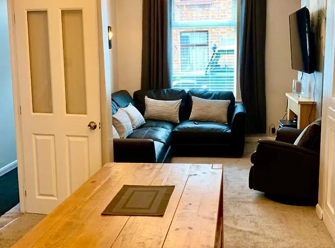 Durham House - Fantastic Location And Great Price In Ferienhaus *